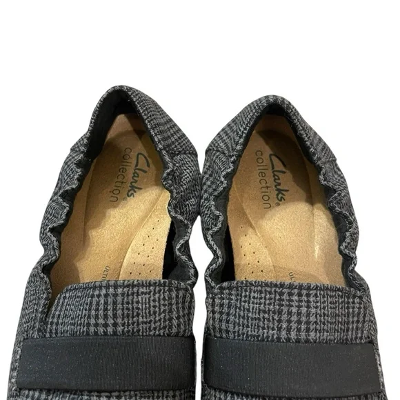 Women’s CLARKS Tilmont Eve Black and Gray Loafers Shoes - Picture 4 of 7